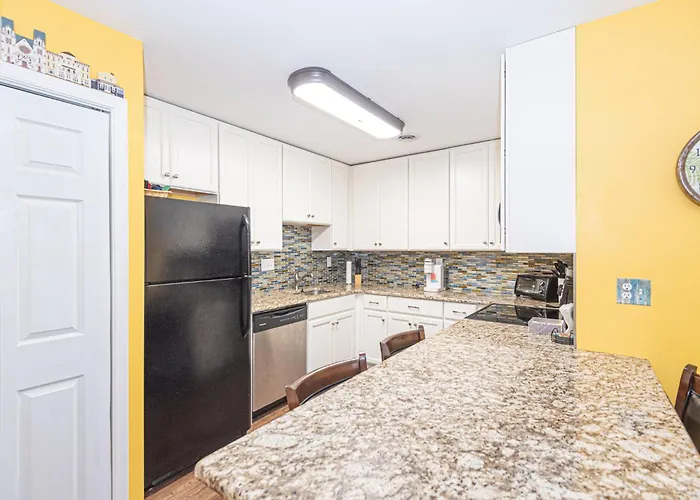 Uptown Oc 2 Bedroom With Pool Sauna And Pickleball Ocean City