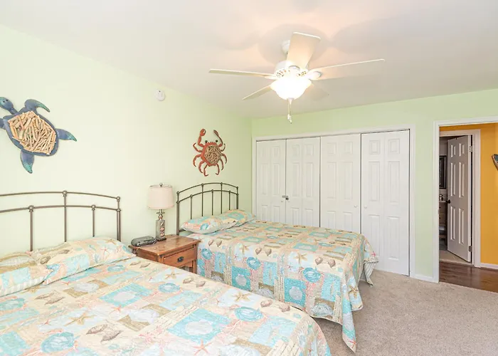 Holiday home Uptown Oc 2 Bedroom With Pool Sauna And Pickleball Ocean City