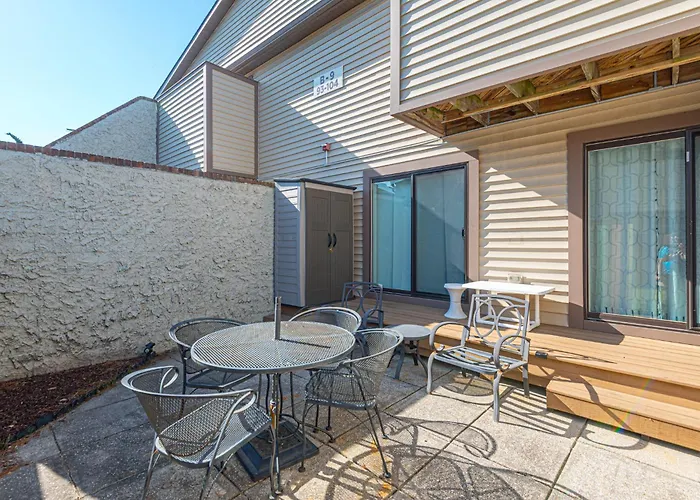 Holiday home Uptown Oc 2 Bedroom With Pool Sauna And Pickleball Ocean City